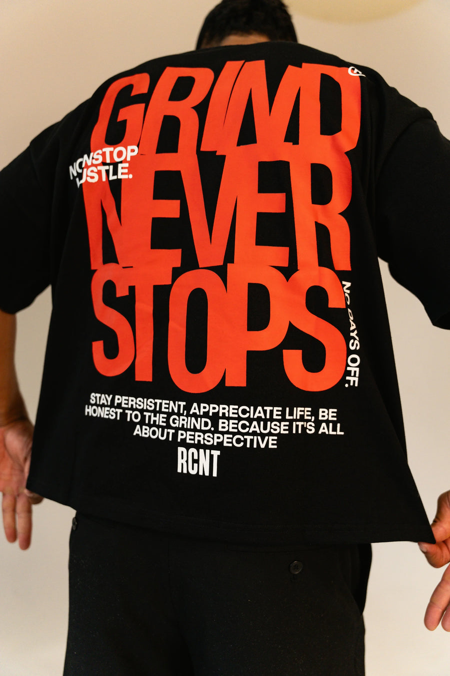 Grind Never Stops  — Heavyweight Tee